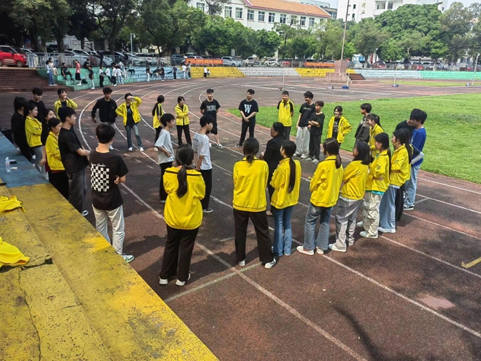 02.jpg